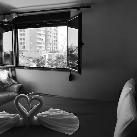 Nais Hotel